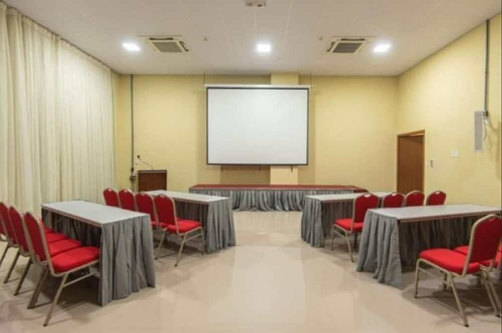 Hotel Santos Dumont Aeroporto SLZ 37/45