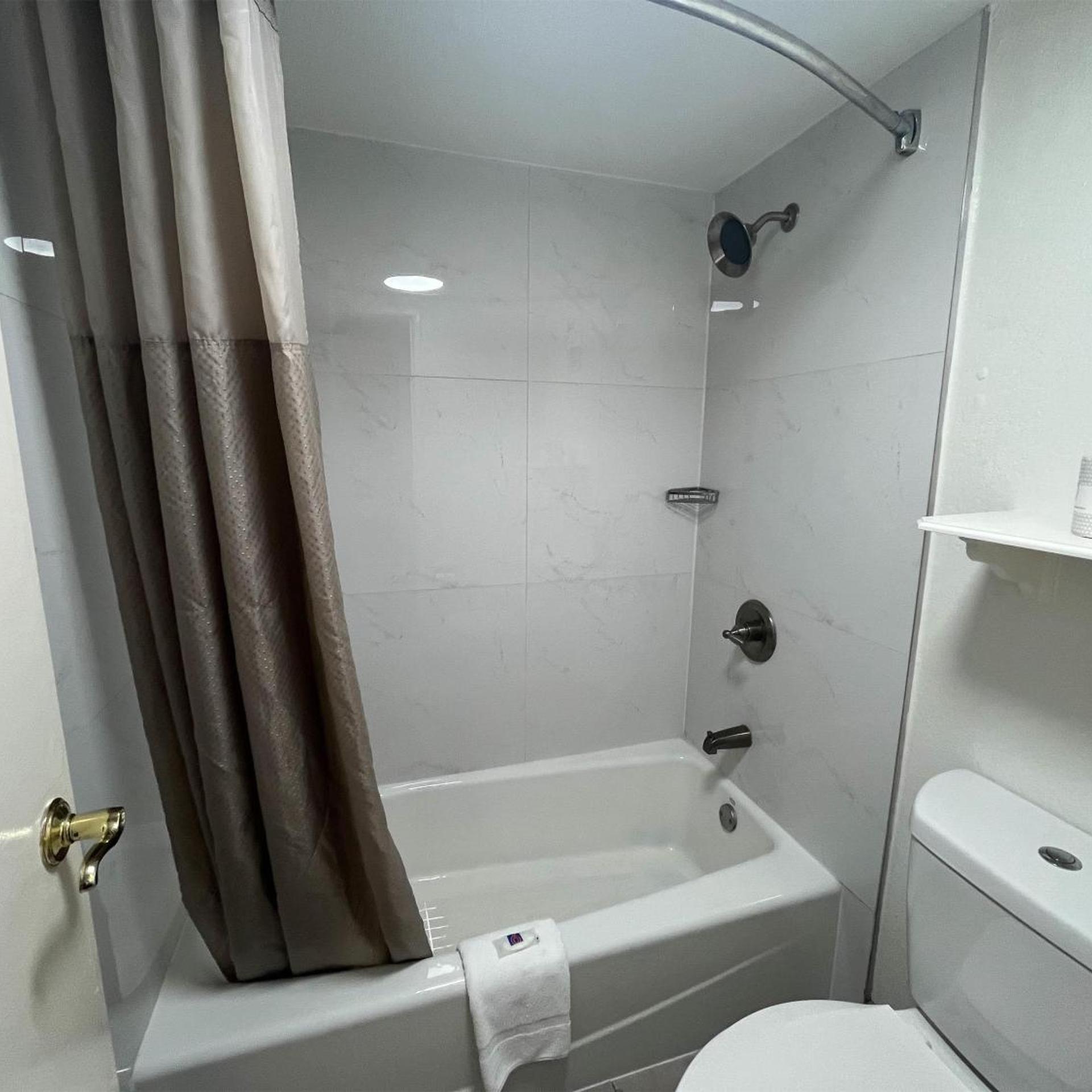 Studio6 Studio6 Suites Euless, TX – DFW West 42/48