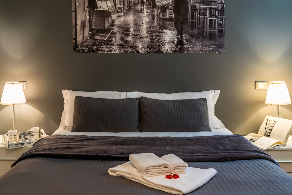 051B&B Room & Breakfast 30/50