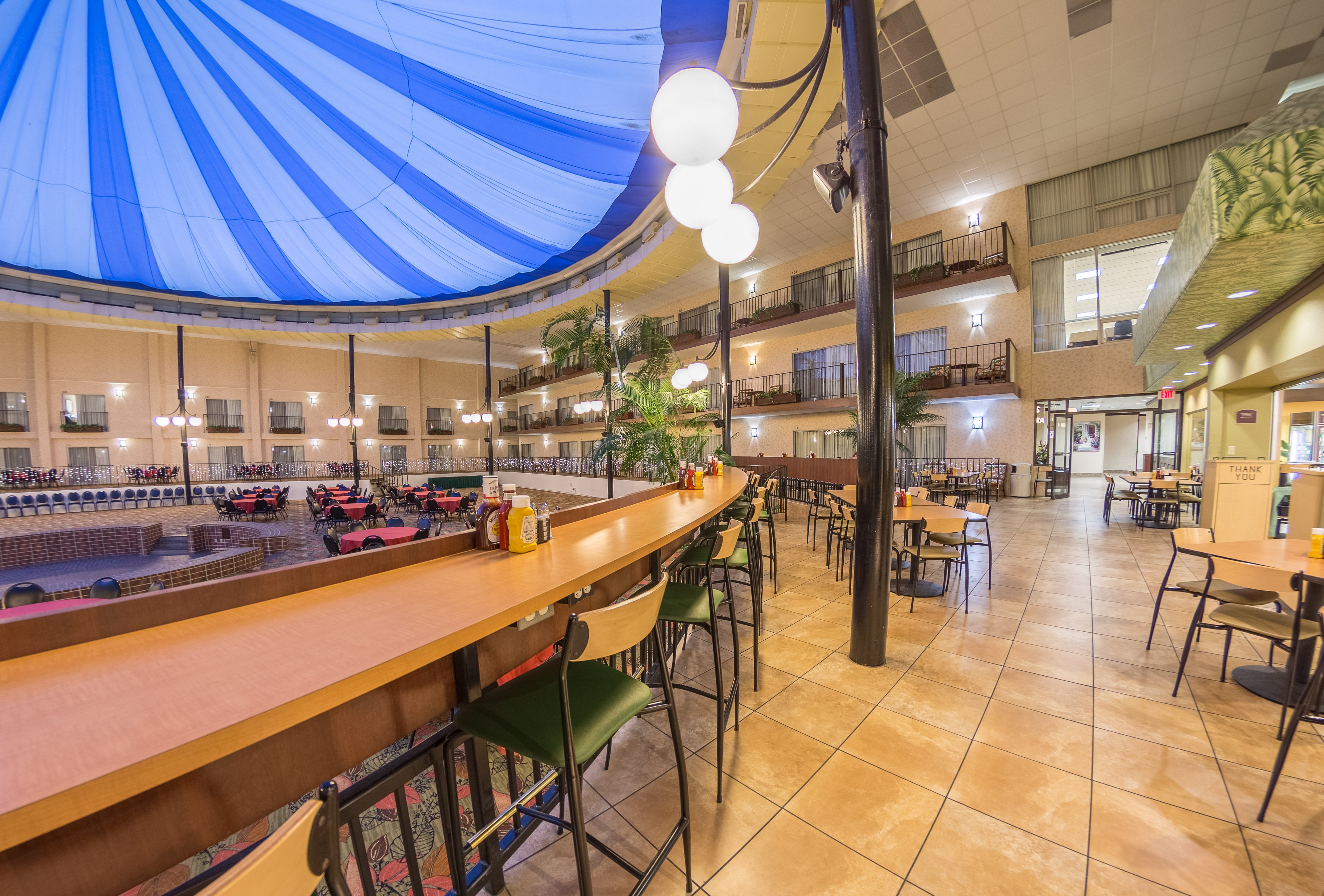 Holiday Inn Des Moines Airport Conf Center 43/79