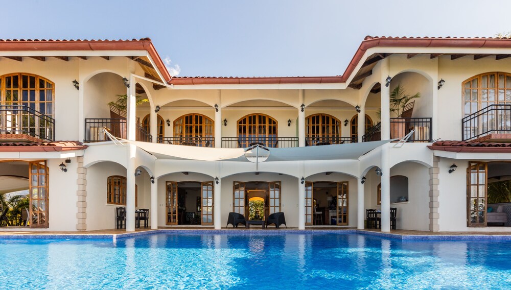 El Castillo - Adults Only 1/50