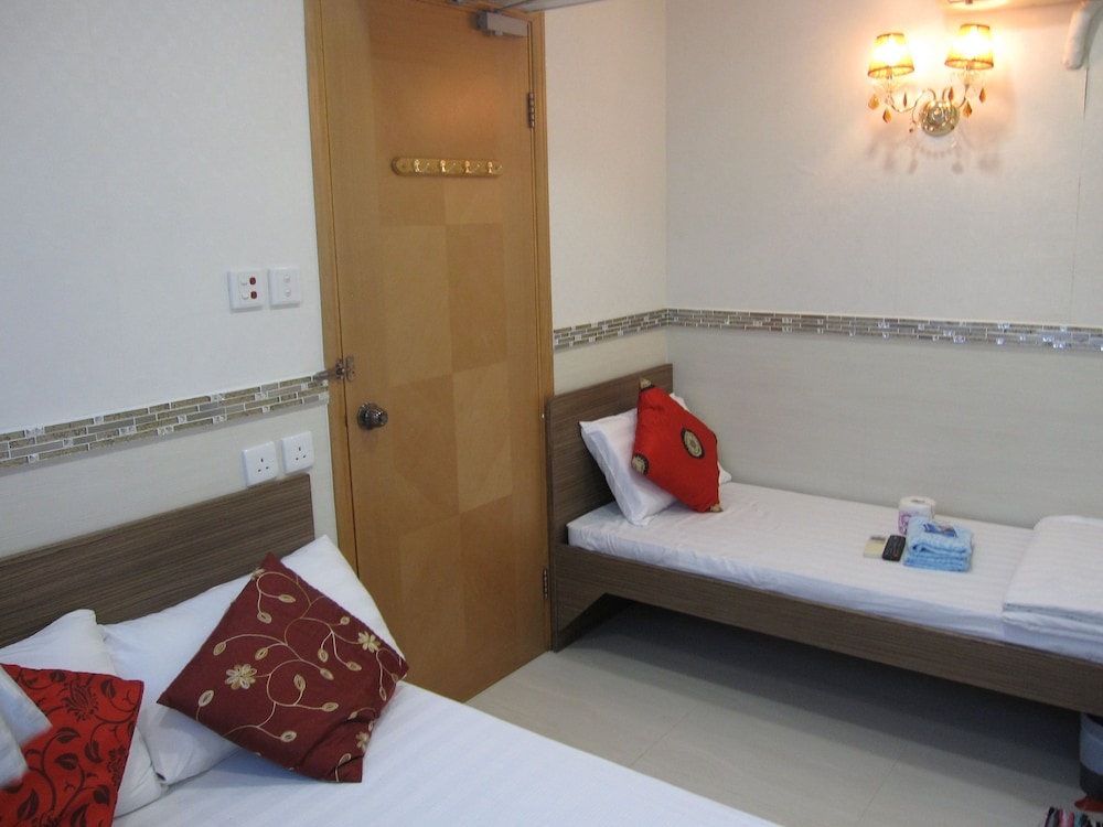 Lily Garden Guest House 33/50