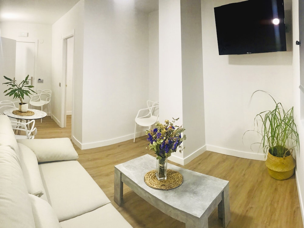 Apartamentos Santander Maliaño Suites 3000 35/50