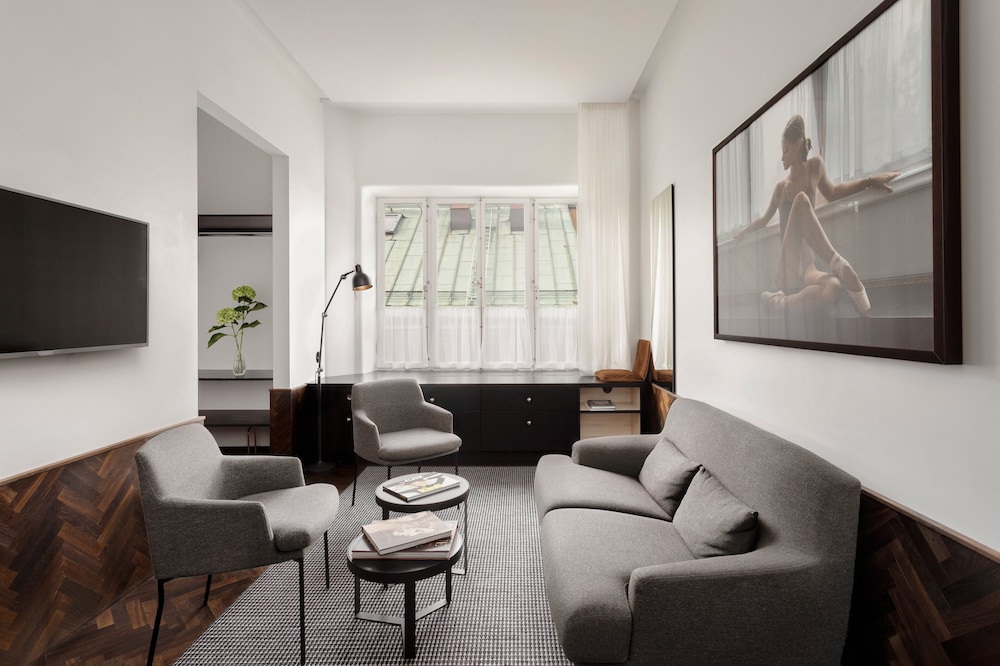 Miss Clara By Nobis Stockholm A Member of Design Hotels 38/54