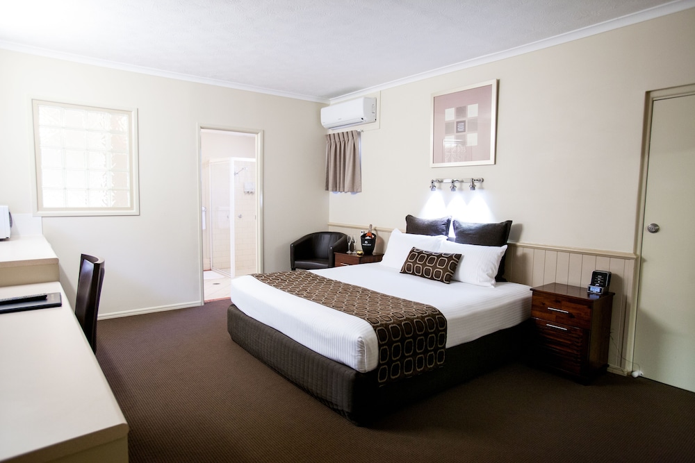 Quality Hotel Robertson Gardens 22/42