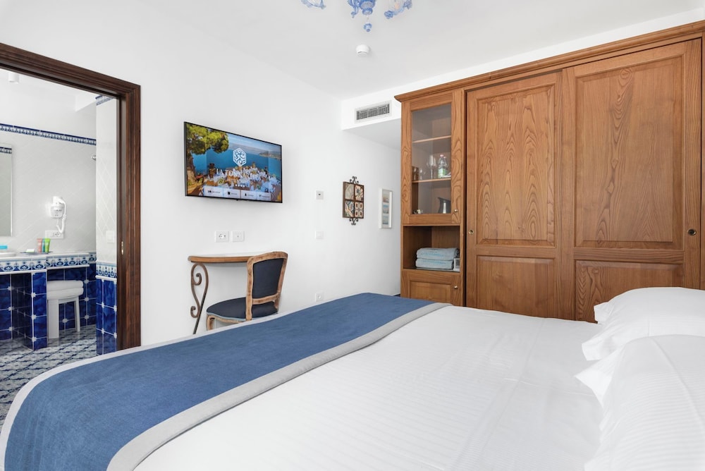 CLASSIC, DOUBLE BED