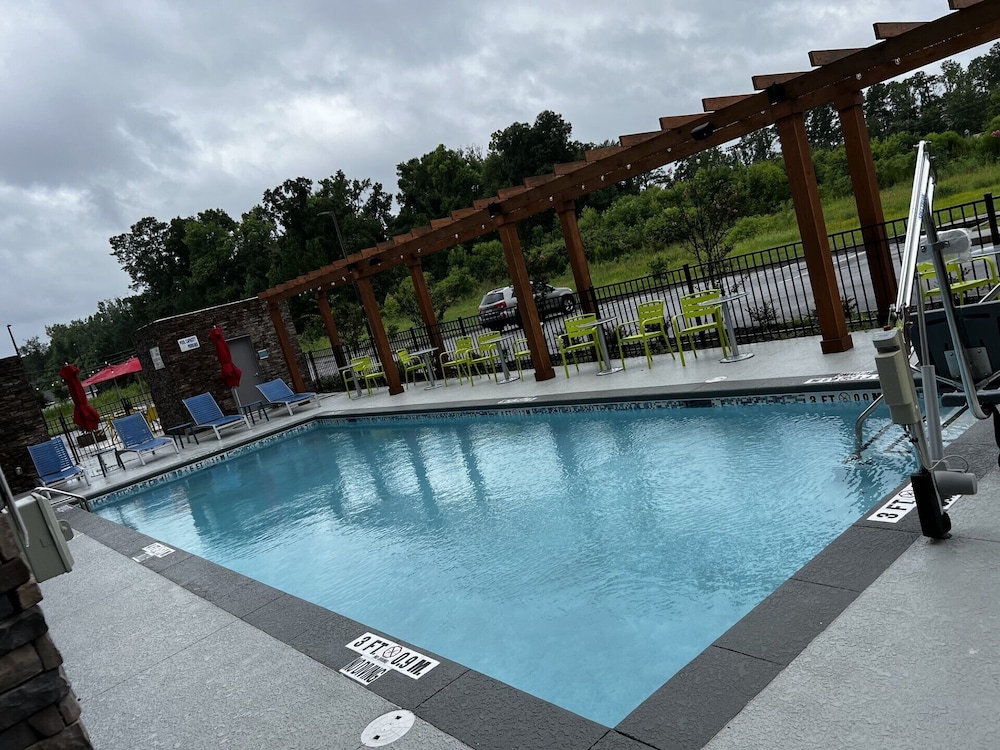 Home2 Suites by Hilton Hinesville 16/16
