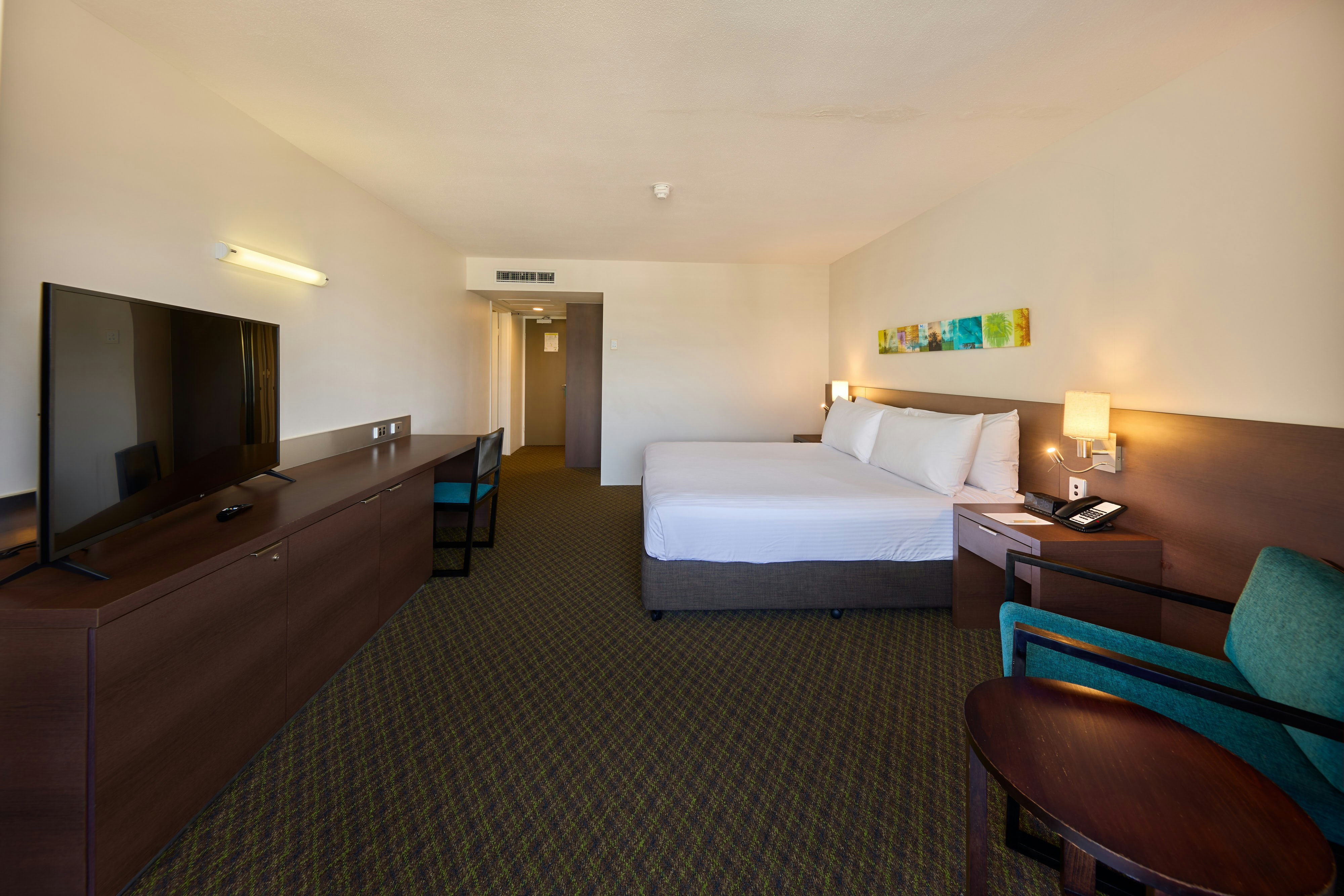 Cairns Harbourside Hotel 26/60