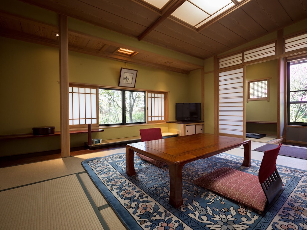Yufuin Baien Garden Resort (ex Ryokan Baien) 25/47