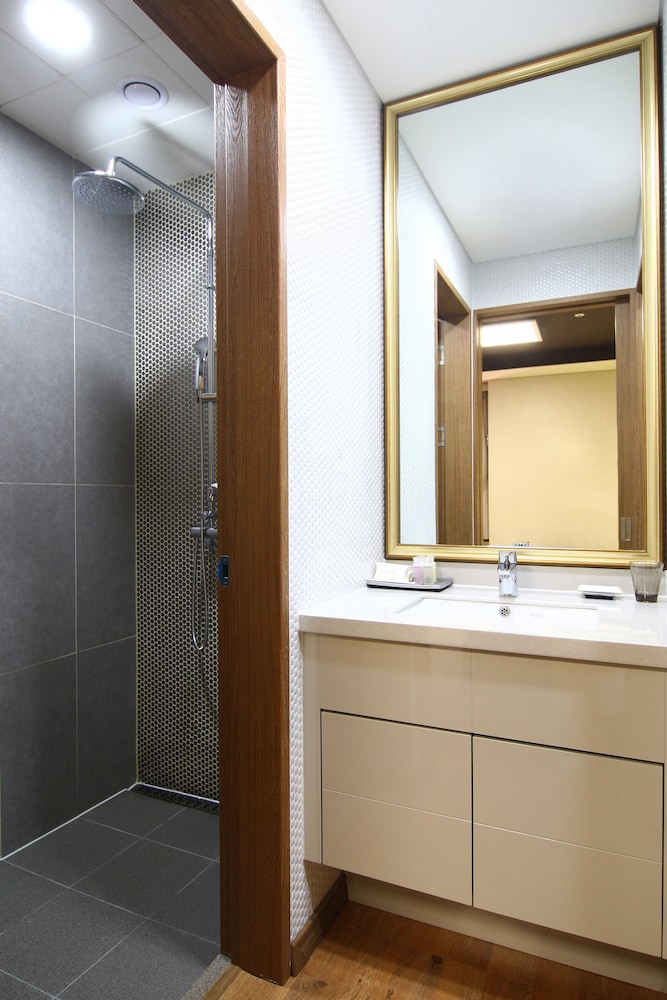 Sangsangmadang Chuncheon Stay Hotel 8/69