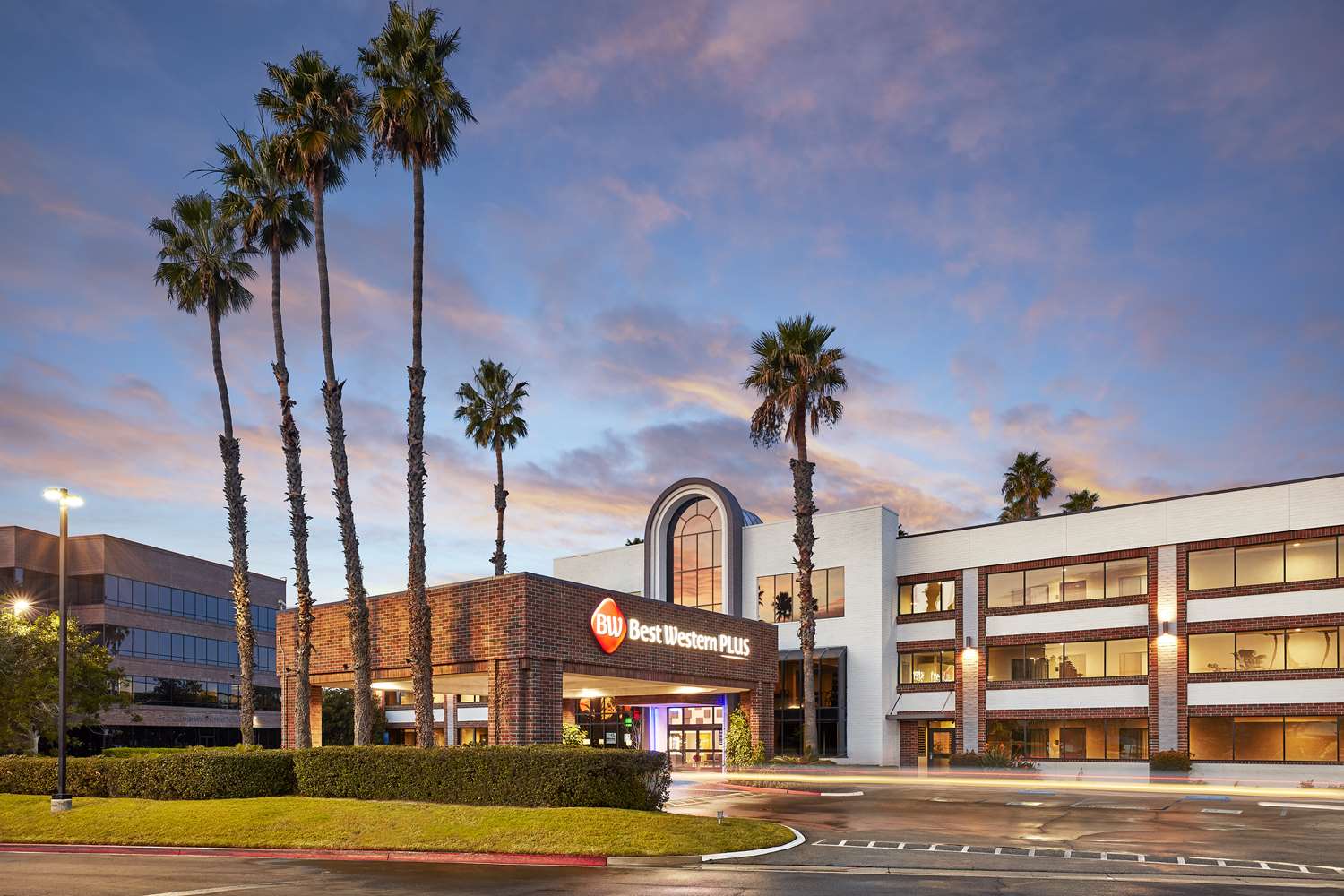 Best Western Plus Meridian Inn & Suites, Anaheim-Orange 2/31