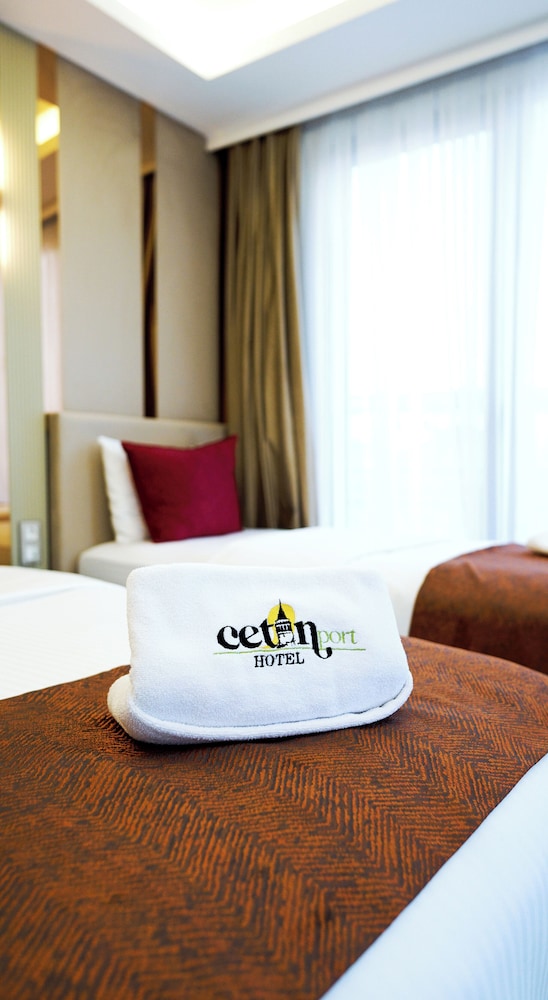 Cetin Port Hotel 13/31