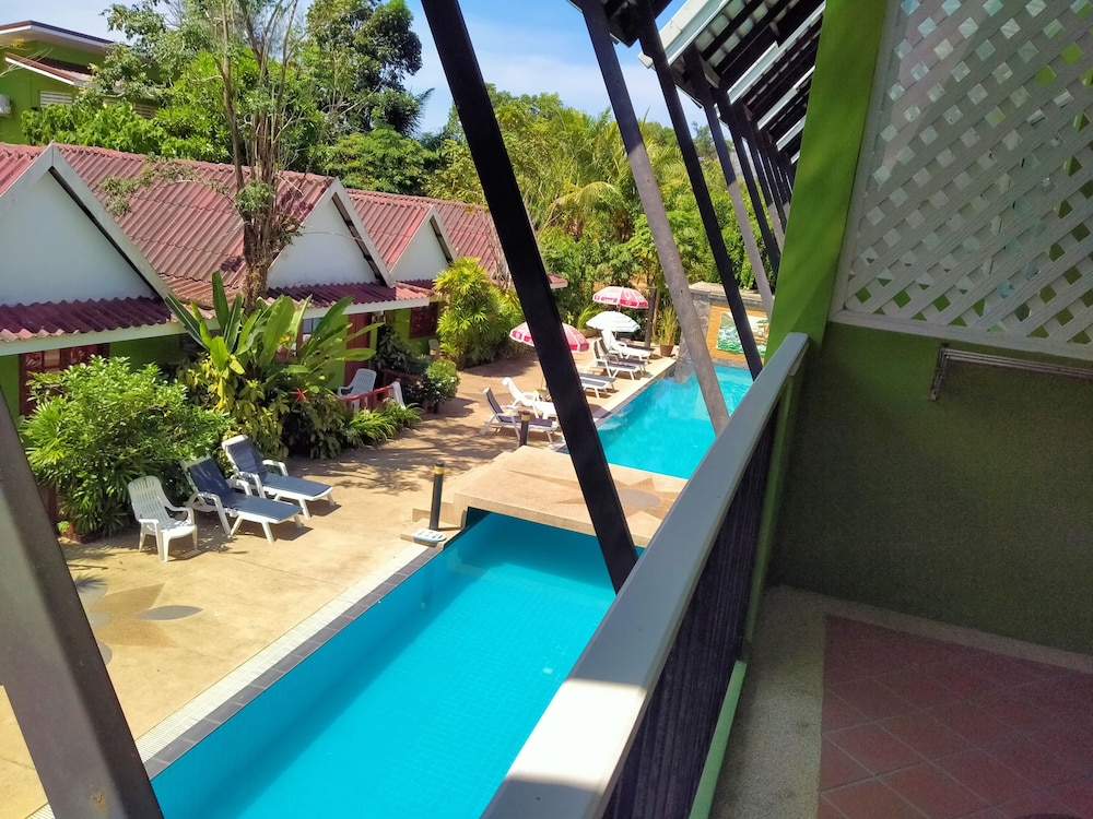 Khaolak C-Nior Bungalow 9/43