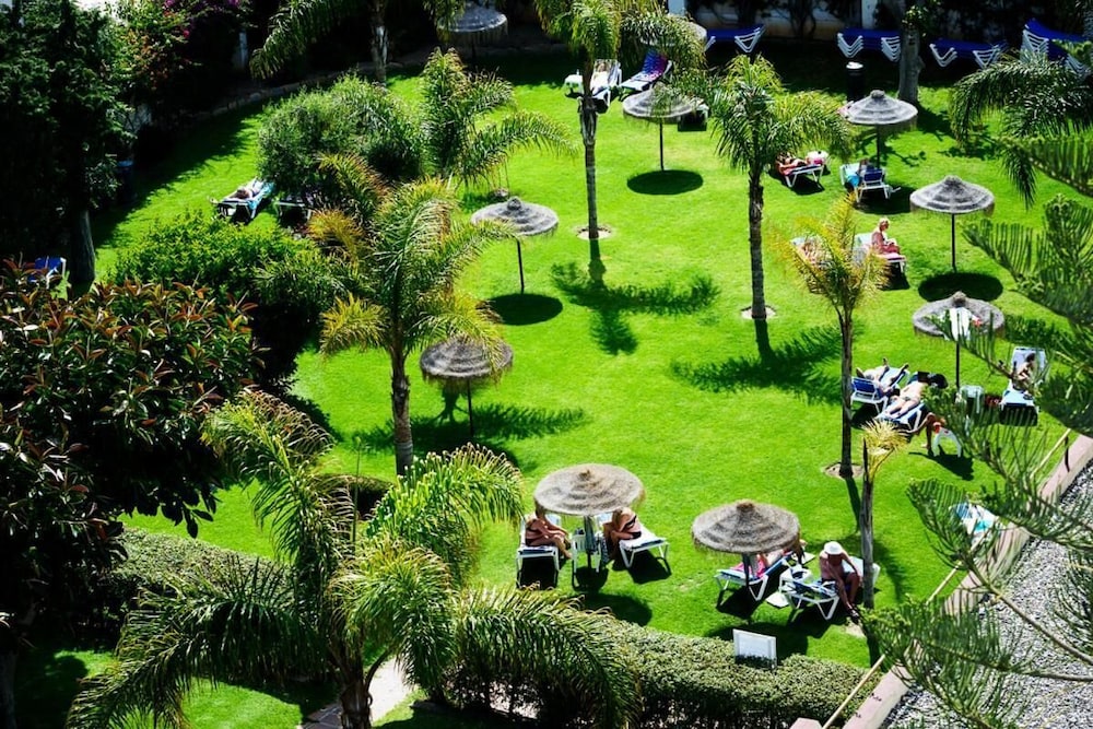 Monarque Fuengirola Park Hotel 55/56