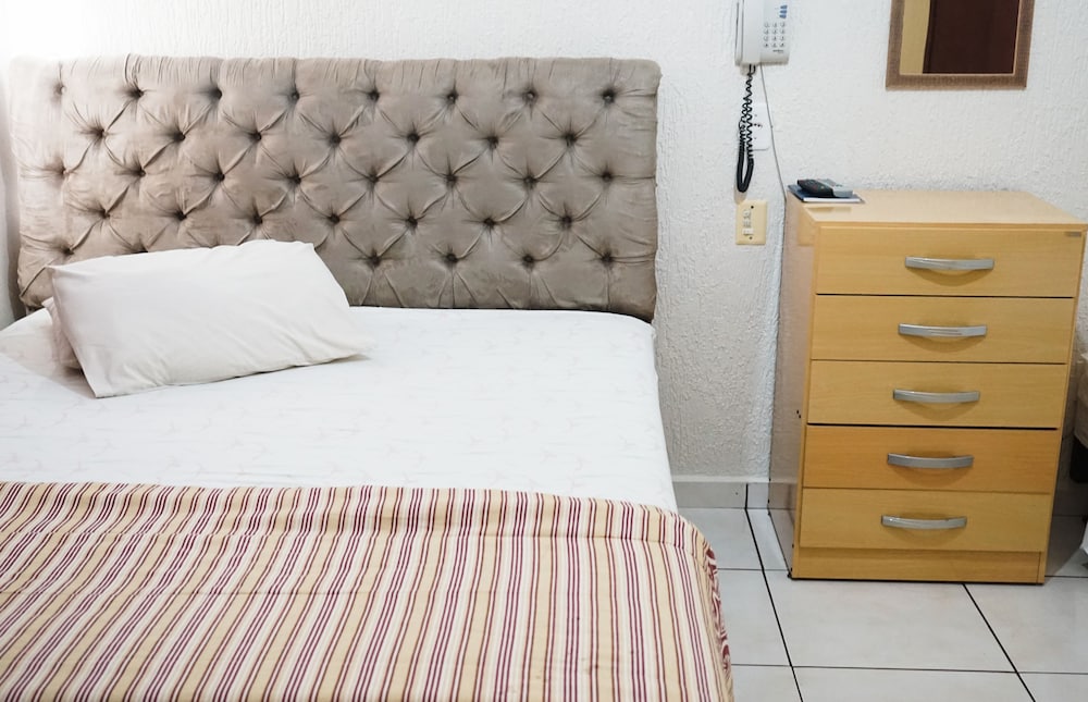 Rosas Hotel 31/58
