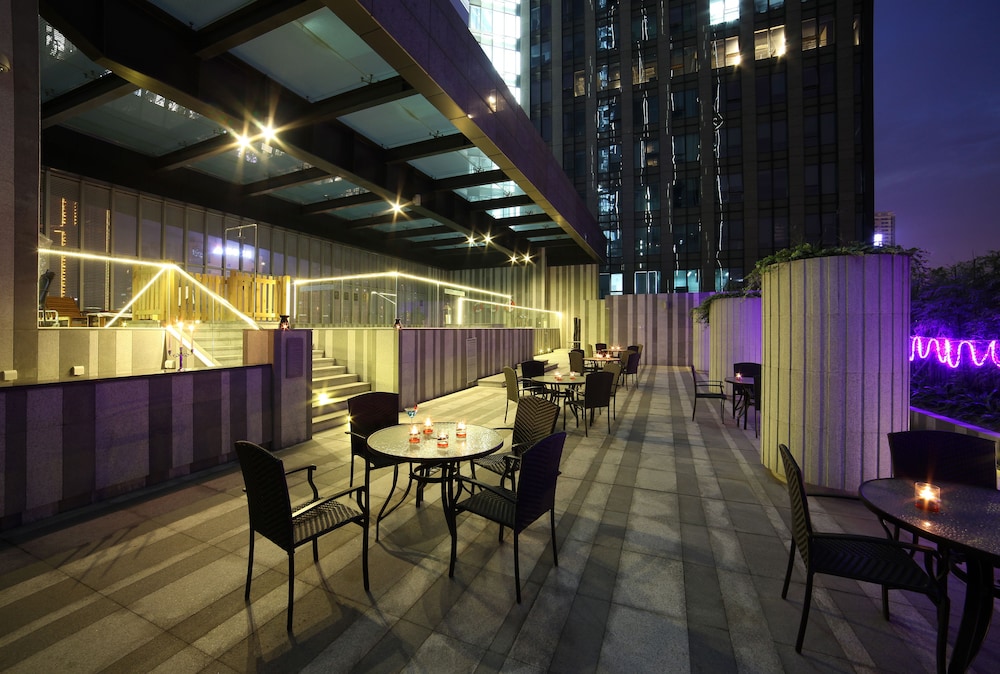 Rhombus Park Aura Chengdu Hotel 2/68