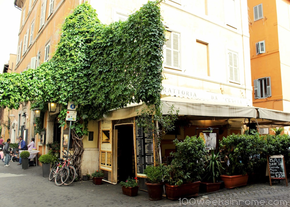 B B Ventisei Scalini A Trastevere 7/81