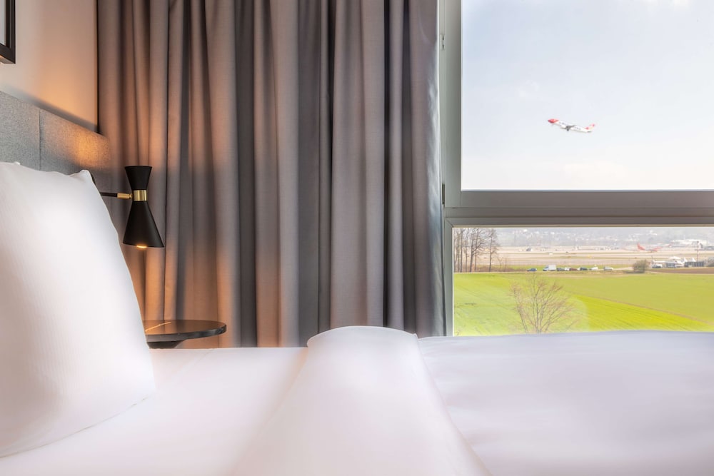 Radisson Hotel Zurich Airport 32/70