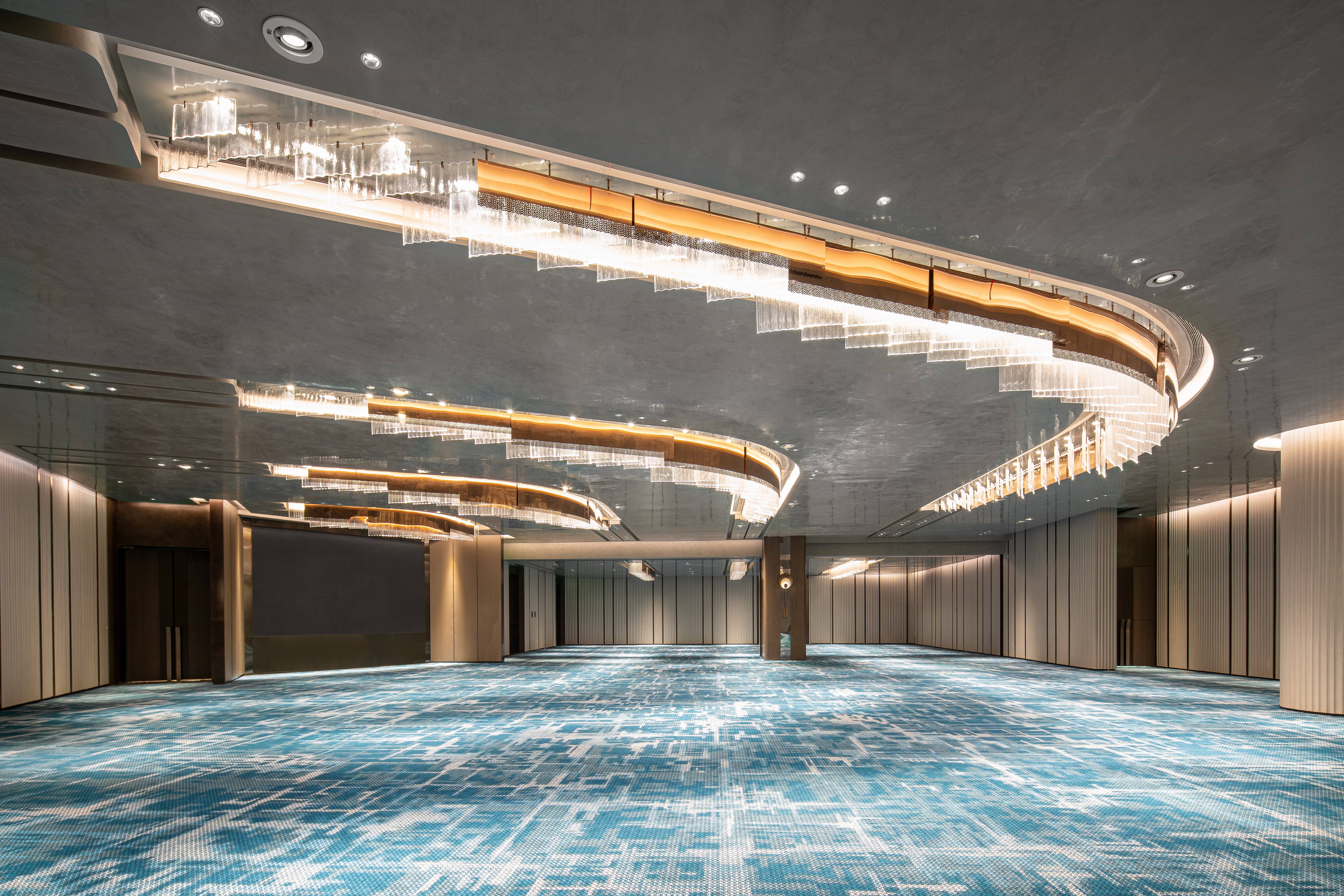 Crowne Plaza Shanghai Hongqiao 25/50