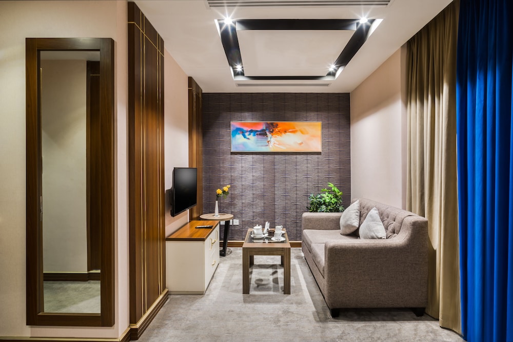 فندق نخبة الملقا(Al Malqa Elite Hotel) 45/49