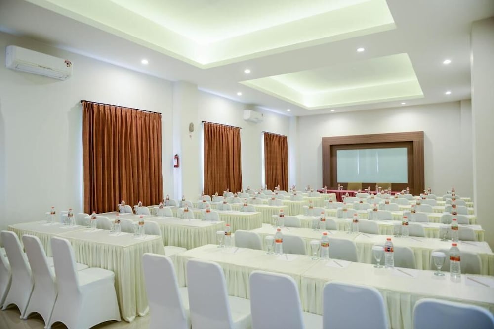 Midtown Xpress Sampit Kalimantan Tengah 57/64