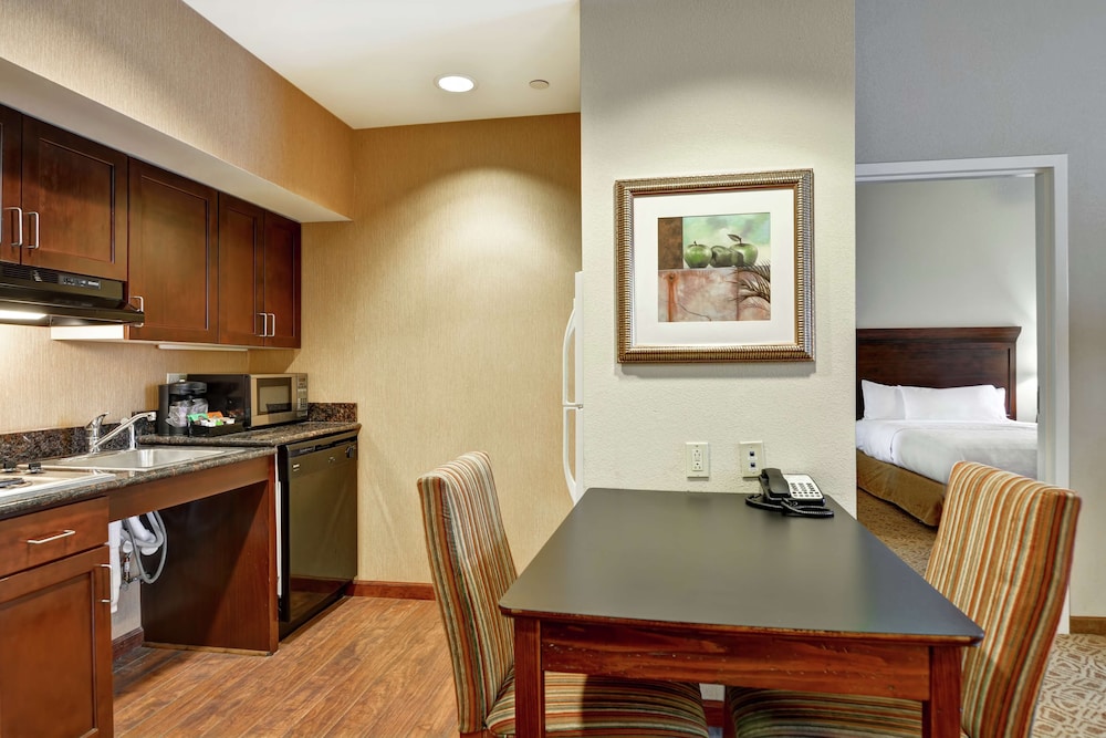 Homewood Suites By Hilton Fredericksburg 43/49