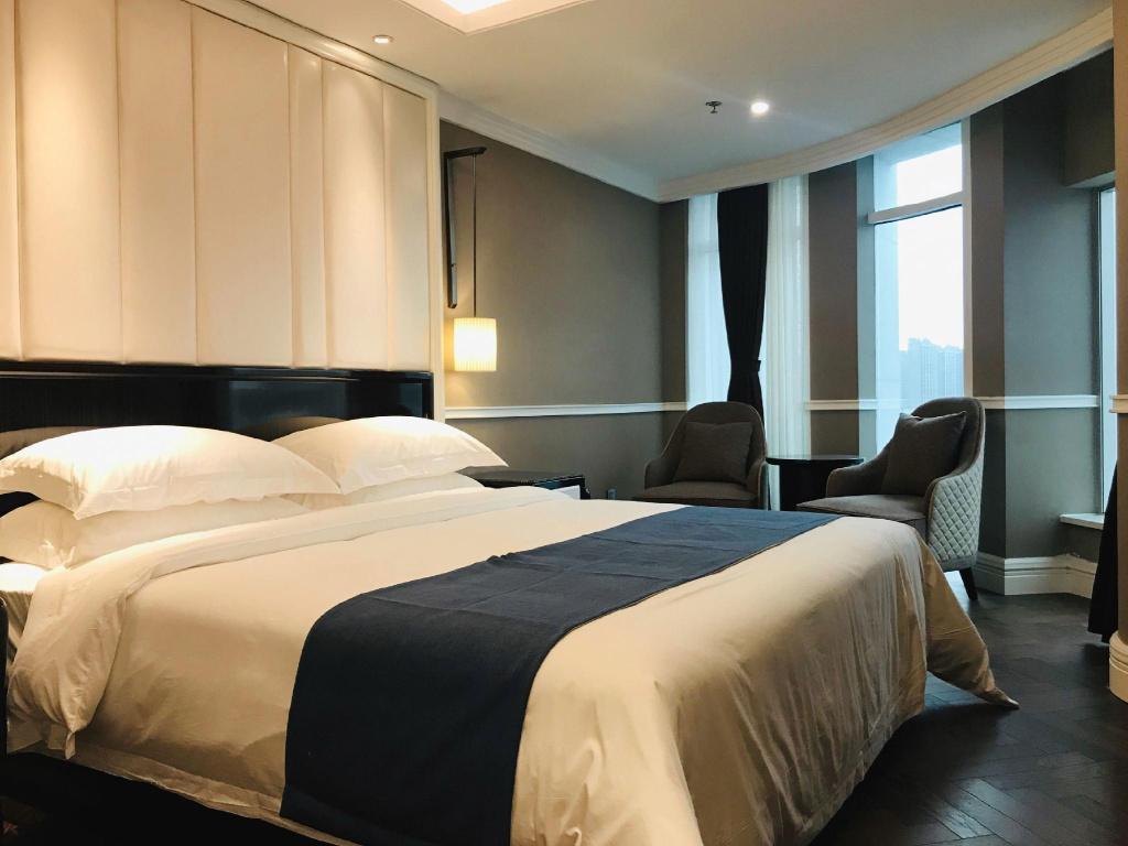 Jinjiang Metropolo Hotel (Shanghai Fudan University) 25/52
