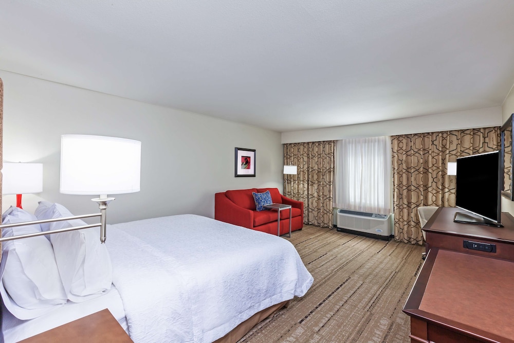 Hampton Inn & Suites Houston I-10 West Park Row 11/42