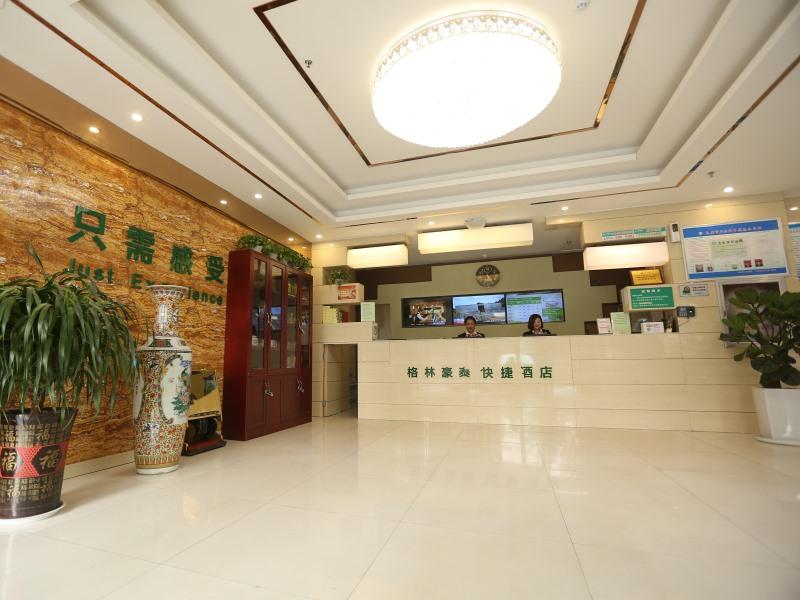 GreenTree Inn Taiyuan East Binhe Road Xiaodian High Speed Mouth Express Hotel 4/40