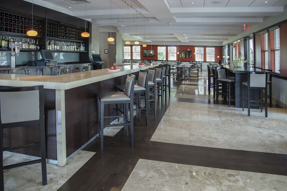 Provident Doral At the Blue Hotel 52/72