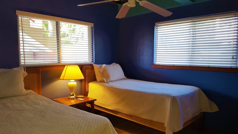 2 BEDROOMS, CONDO, STANDARD, BEACH SIDE, OCEAN VIEW