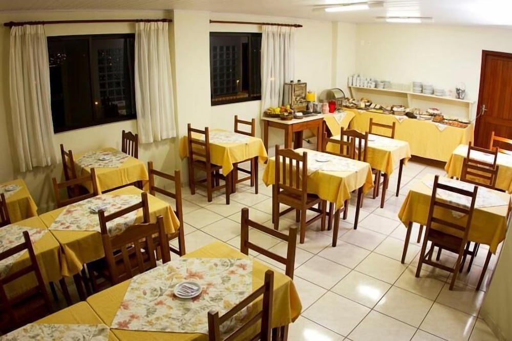 Acomodare Hotel 36/43