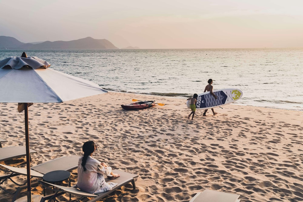 Andaz Pattaya Jomtien Beach 46/50