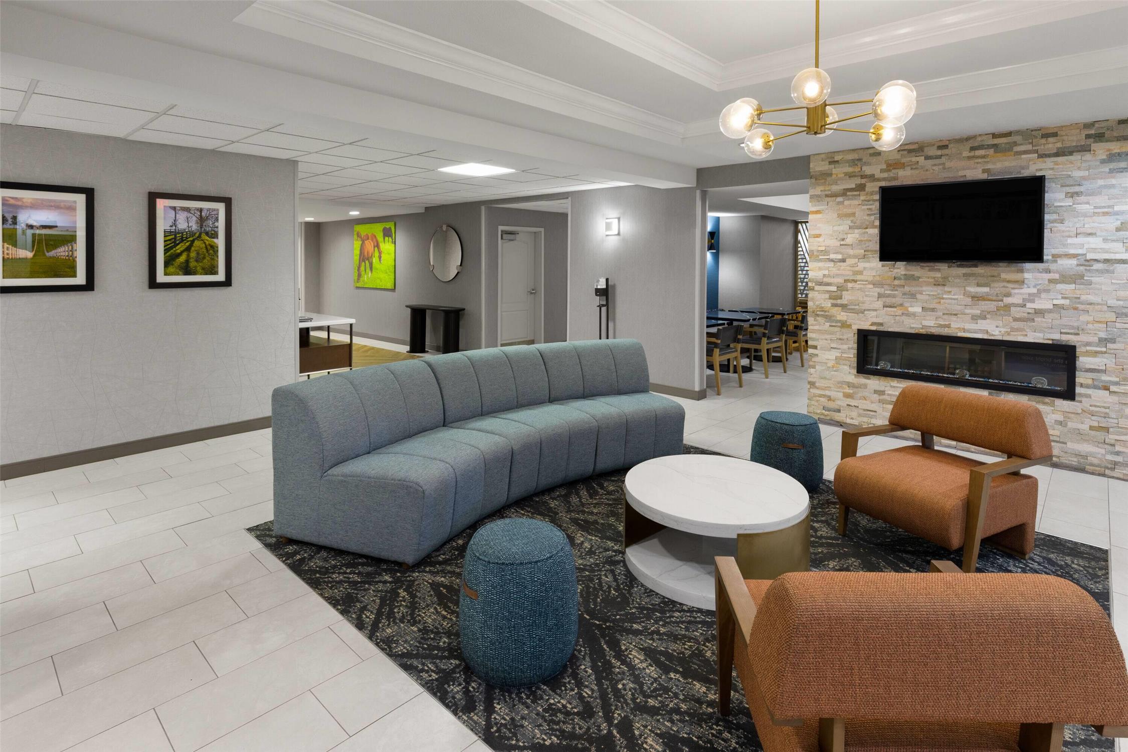 La Quinta Inn & Suites by Wyndham Lexington South / Hamburg 31/40