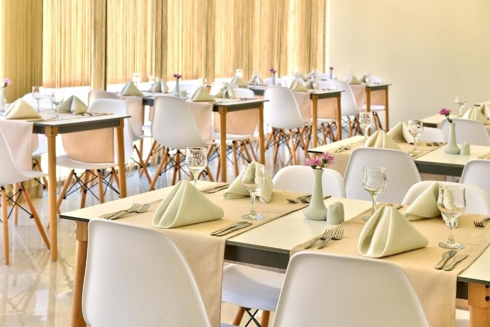 Grifid Hotel Foresta 32/40