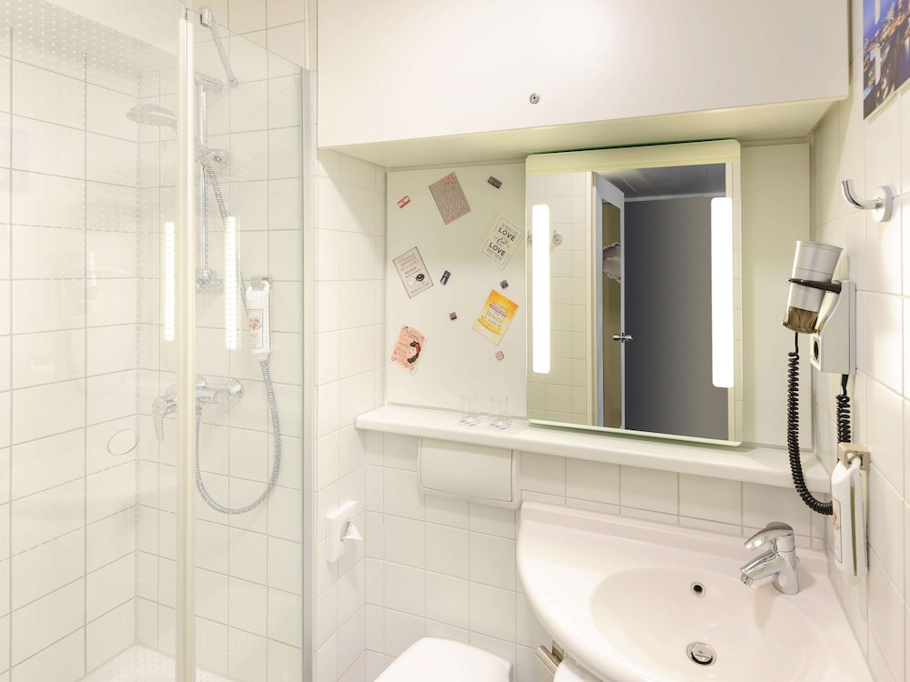 IBIS BERLIN MITTE HOTEL 73/73