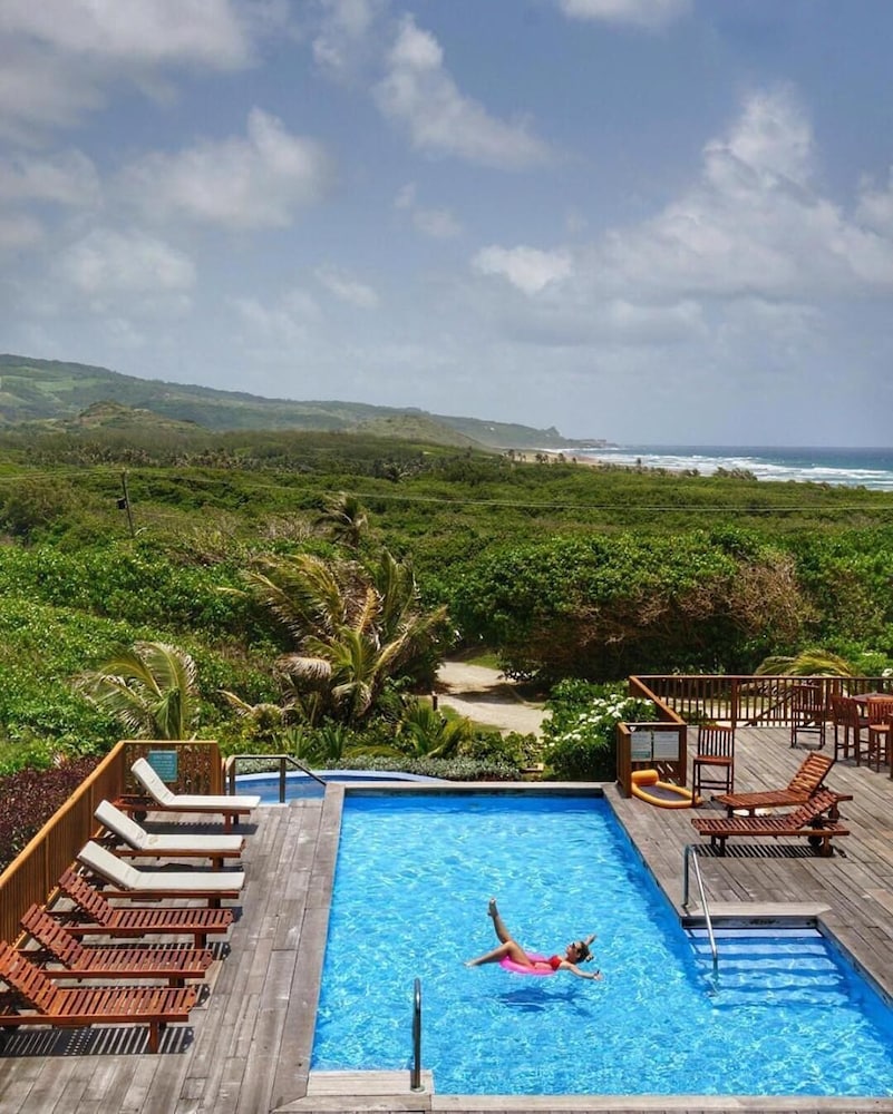 Santosha Barbados 37/45