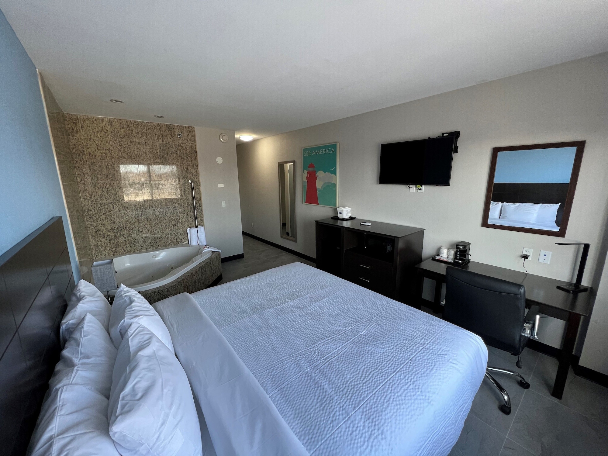 Deluxe, King Bed, Bathtub