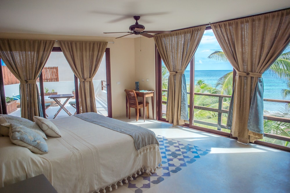 PENTHOUSE SUITE, SEA VIEW