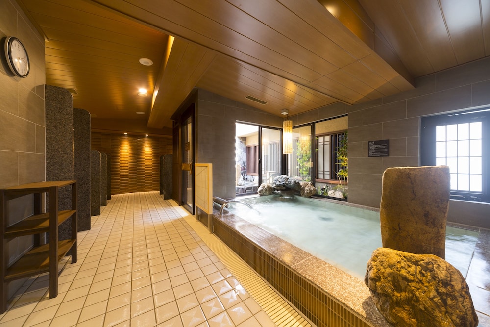 Dormy Inn Premium Tokyo Kodenmacho 4/32