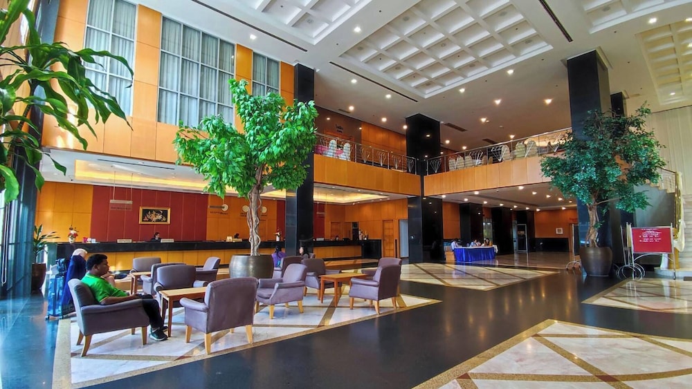 Diamond Plaza Hotel Suratthani 34/50