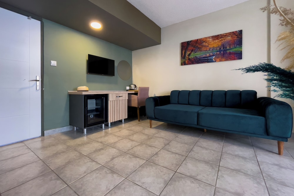 Greenmar Apartments 27/42