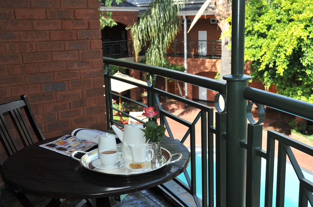 Faircity Falstaff Hotel 6/58