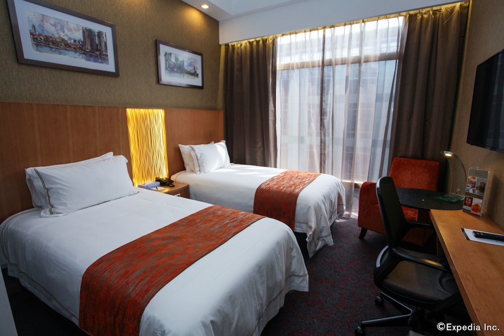 Executive, Double or Twin Bed