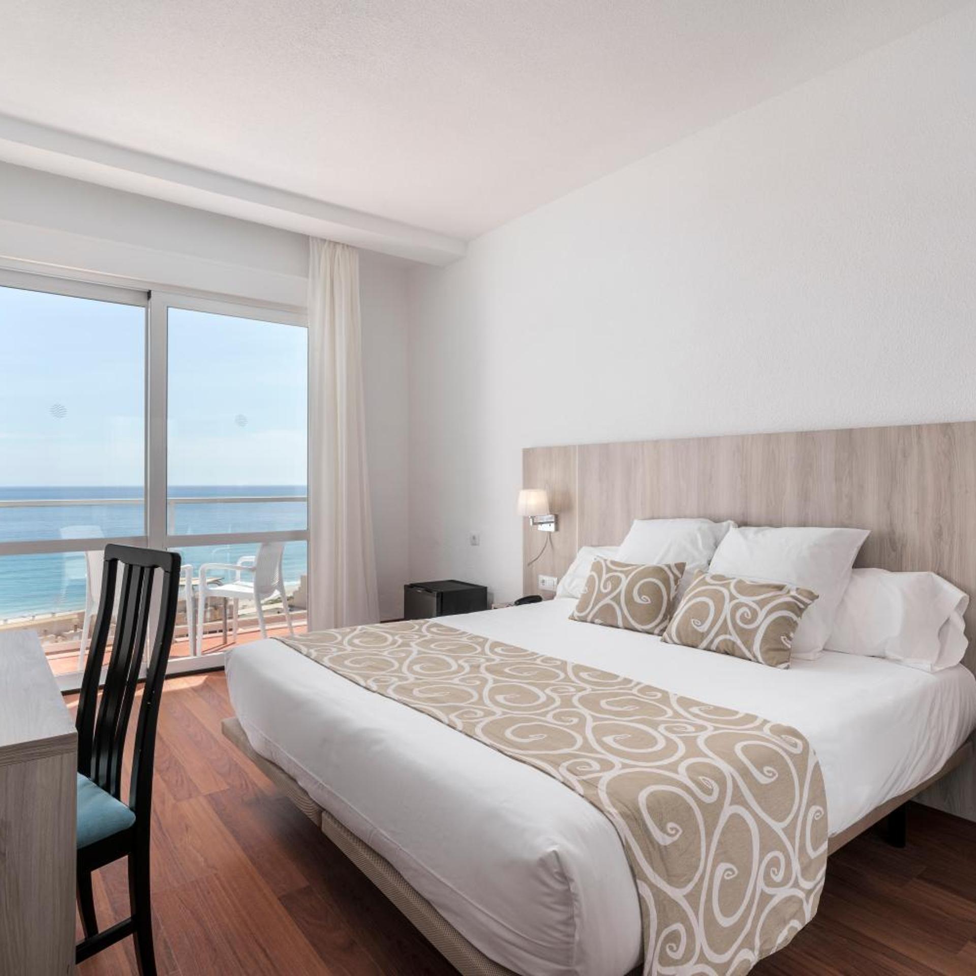 Superior, Double Bed, Sea Front, Mediterranean View