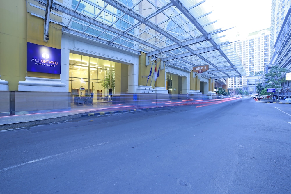 All Sedayu Hotel Kelapa Gading 62/65