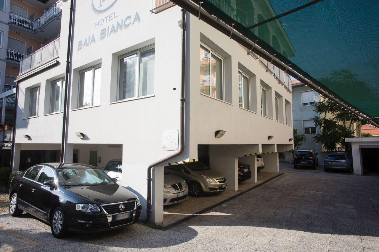 Hotel Baia Bianca 30/40