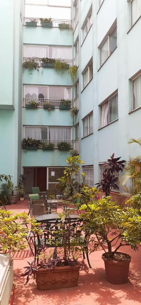 LUEY HOTEL 3/38