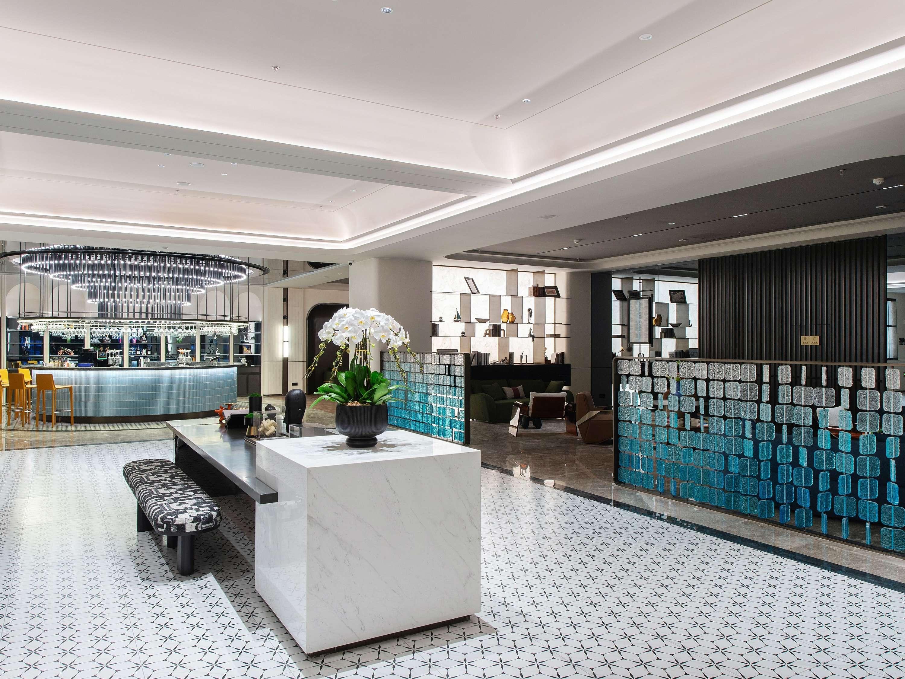 Novotel Dalian Zhongshan Square 7/36