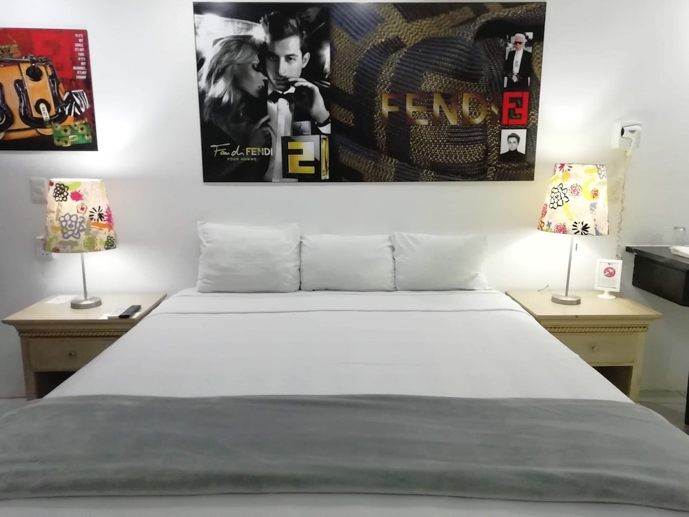 Suites La Mansi?n Costa Blanca 49/55